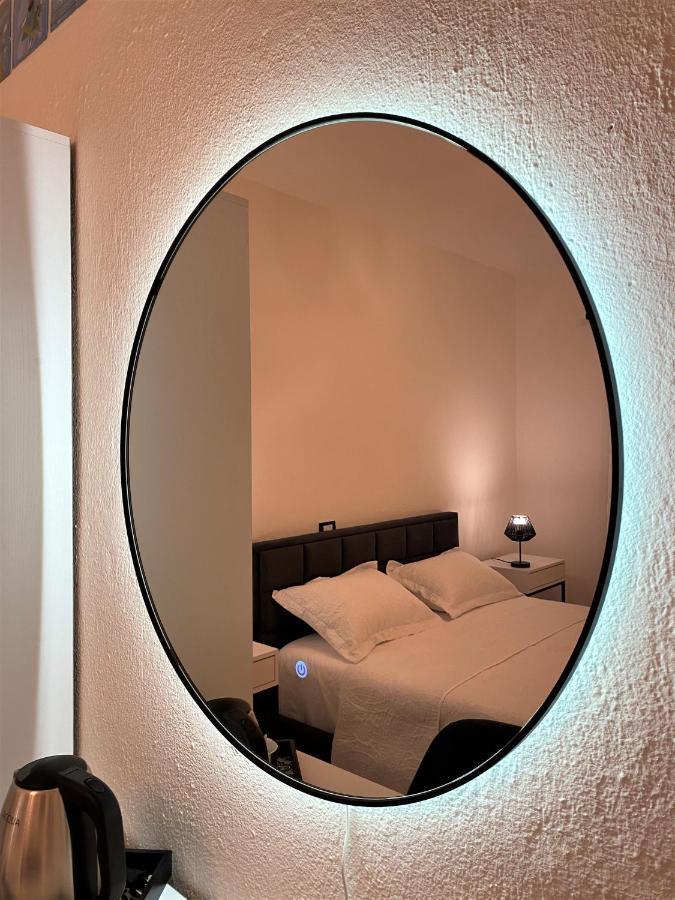 Appartement The White Corner à Durrës Extérieur photo